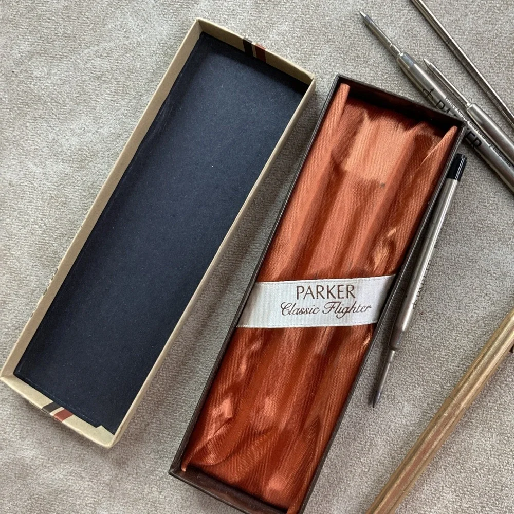 Vintage‎ Parker Classic Flighter GT Cap Action Ball Pen Brass